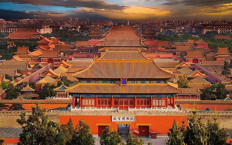 中国十大必去旅游胜地（旅游必去十大景点推荐）