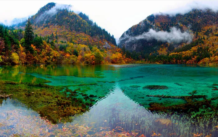 中国十大必去旅游胜地（旅游必去十大景点推荐）
